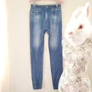 *4 For $10* Jeggings